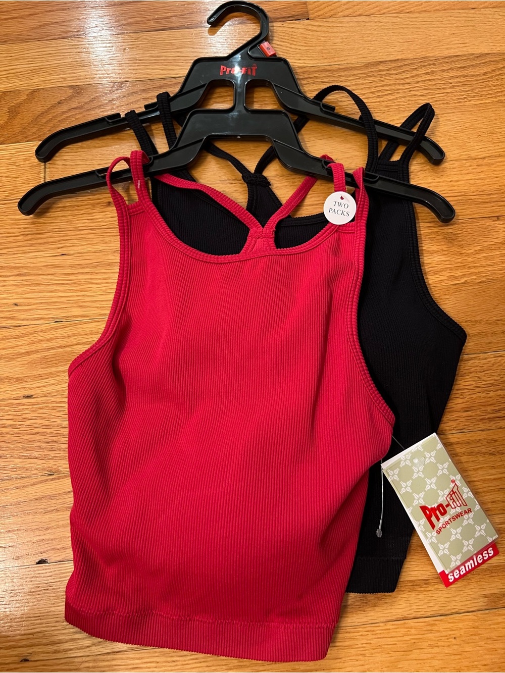 Pro-fit Women’s Seamless Tank Top 2-Pack